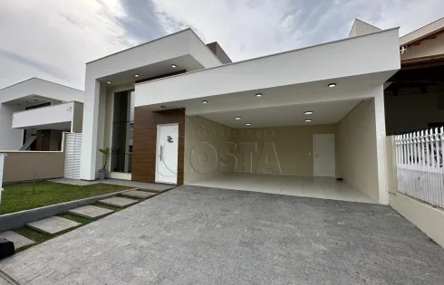 Casa com 3 quartos em Pedra Branca, Palhoça