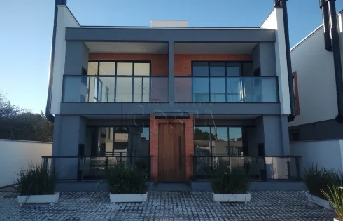 Apartamento com 3 quartos em Praia do Sonho, Palhoça