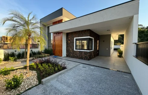 Casa com 3 quartos em Potecas, São José