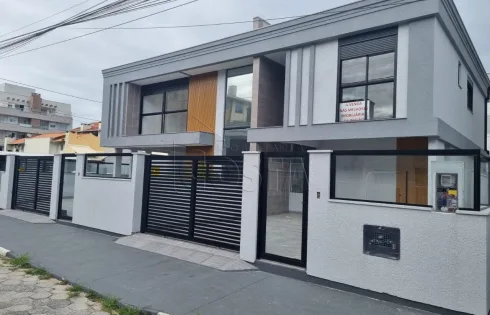 Casa com 2 quartos em Ingleses do Rio Vermelho, Florianópolis