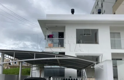 Apartamento com 2 quartos em Pagani, Palhoça