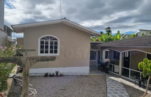 Casa com 3 quartos em Mar das Pedras, Biguaçu