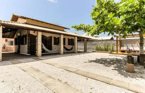 Casa com 5 quartos em Praia da Pinheira, Palhoça