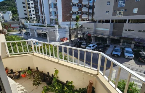 Apartamento com 2 quartos em Trindade, Florianópolis