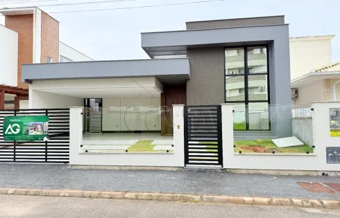 Casa com 3 quartos em Pedra Branca, Palhoça