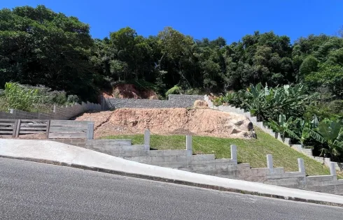 Terreno com 0 quartos em Forquilhinha, São José