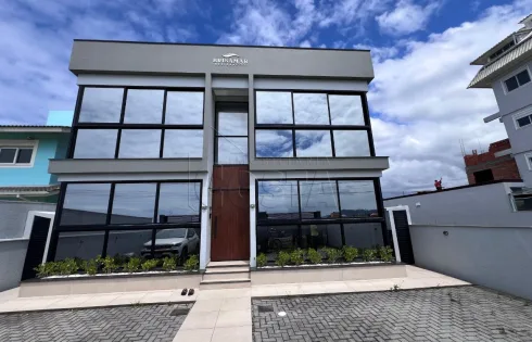 Apartamento com 3 quartos em Praia da Pinheira, Palhoça