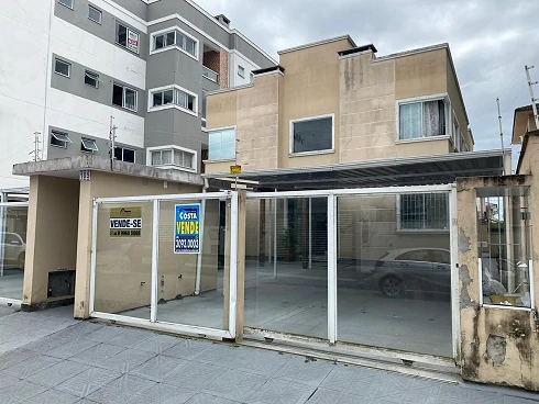 Apartamento com 2 quartos em Nova Palhoça, Palhoça