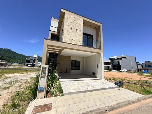 Casa com 0 quartos em Beira Rio, Biguaçu