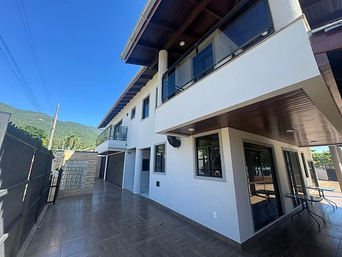 Casa em Praia de Fora, Palhoça