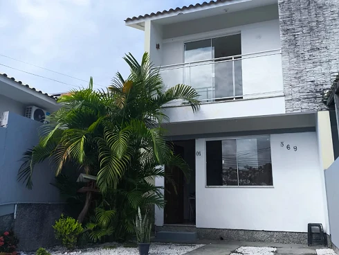 Sobrado geminado em Bela Vista, Palhoça