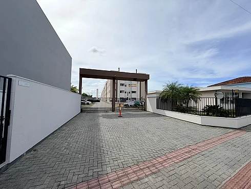 Apartamento em Aririú, Palhoça