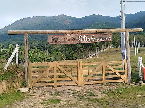 Sítio em Sul do Rio, Santo Amaro da Imperatriz