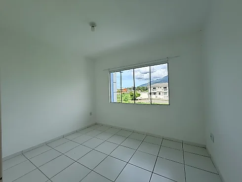Sobrado geminado em Barra do Aririú, Palhoça