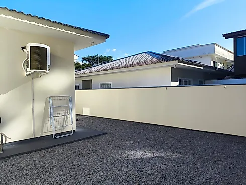 Casa geminada em Bela Vista, Palhoça