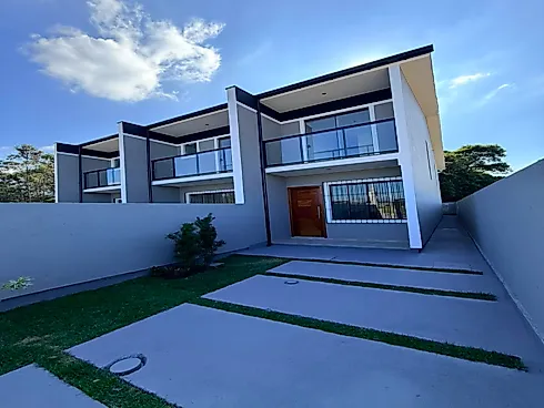 Lindo Sobrado em São José/SC - Sobrado geminado em Sertão do Maruim, São José - Foto 1