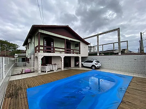 Casa com 5 quartos em Flor de Nápolis, São José