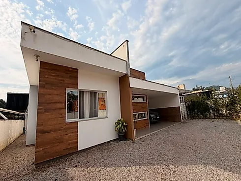Casa 3 Quartos com Piscina - São Sebastião - Casa em São Sebastião, Palhoça - Foto 2