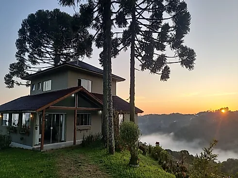 Morro Chato, Rancho Queimado