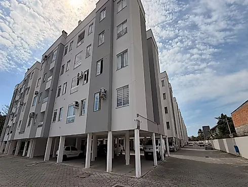 Apartamento em Barra do Aririú, Palhoça