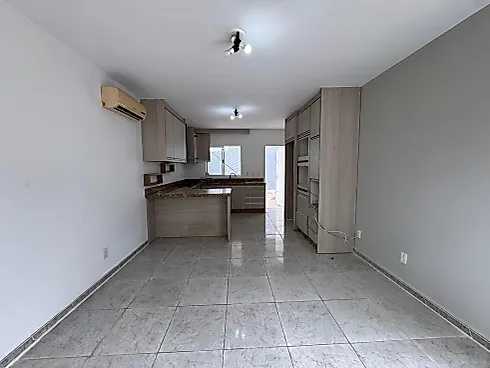 Casa Unifamiliar no Bairro São Sebastião – Palhoça/SC! - Casa em São Sebastião, Palhoça - Foto 5