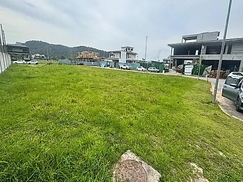 Lote de Esquina Pedra Branca Terreno / Lote Pronto / Novo - Terreno em Pedra Branca, Palhoça - Foto 1