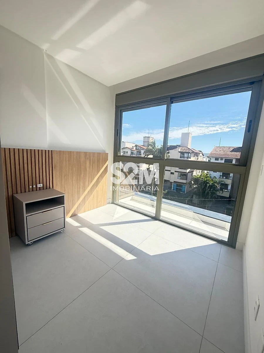 Apartamento 2 suites em Jurerê, Florianópolis