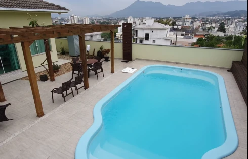 Apartamento em Pedra Branca, Palhoça