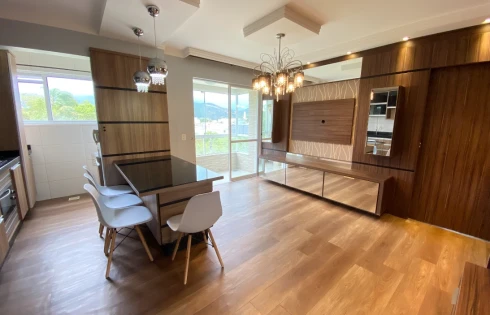 Apartamento em Aririú, Palhoça