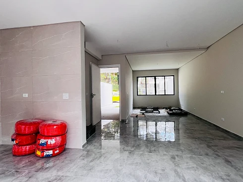 Sobrado geminado em Santa Felicidade, Curitiba