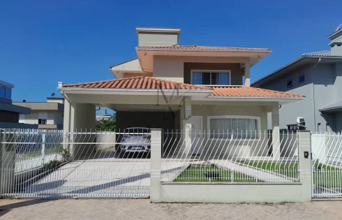 Casa com 4 quartos em Pedra Branca, Palhoça