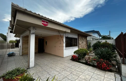 Casa com 3 quartos em Ipiranga, São José