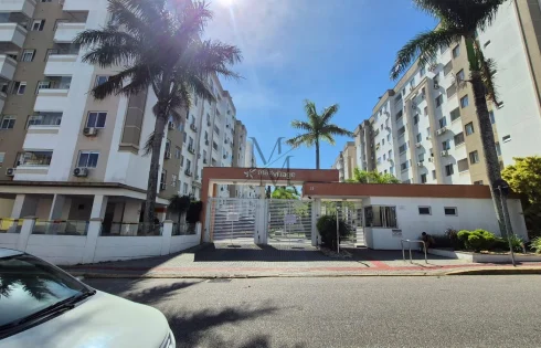 Apartamento com 2 quartos em Fazenda Santo Antônio, São José