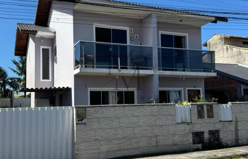 Sobrado com 2 quartos em Barra do Aririú, Palhoça