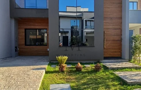 Casa com 3 quartos em Beira Rio, Biguaçu