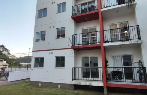 Apartamento com 2 quartos em Aririu, Palhoça