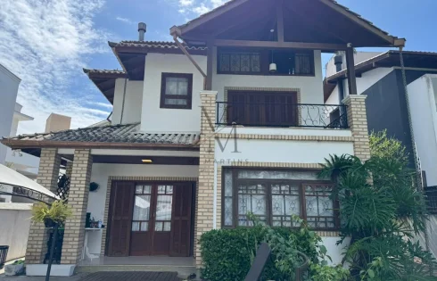 Apartamento com 3 quartos em Cidade Universitária Pedra Branca, Palhoça