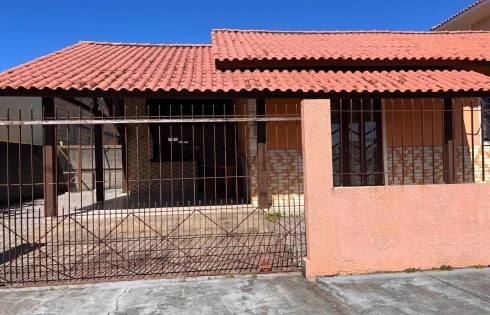 Casa com 2 quartos em Praia do Sonho (ens Brito), Palhoça