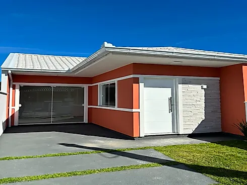 Casa Geminada com 2 quartos em Forquilhas, São José