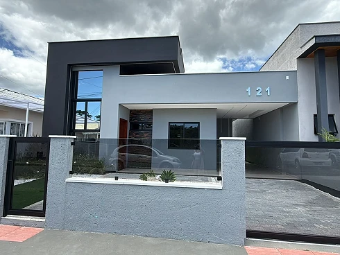 Casa 3 Quartos com 1 Suíte e 106m² - Bela Vista