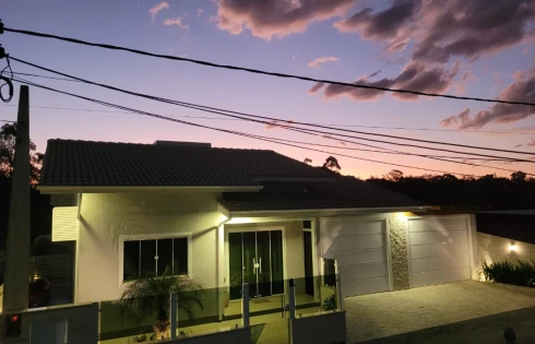 Casa com 2 quartos em , 