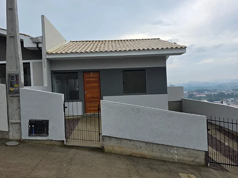 Casa com 2 quartos em Bela Vista, Palhoça