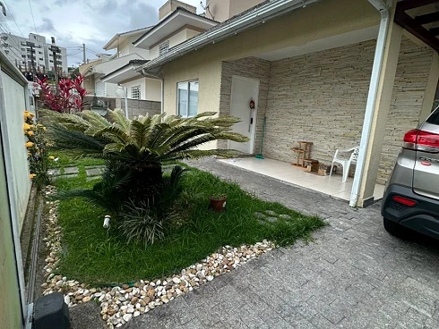 Casa com 5 quartos em Pedra Branca, Palhoça