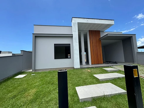 Casa com 3 quartos em Barra do Aririú, Palhoça