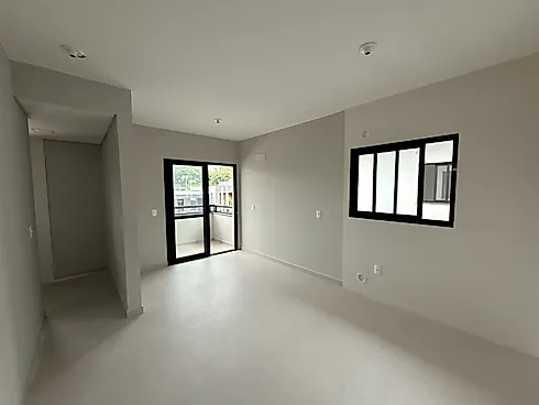 Apartamento em Sertão do Maruim, São José