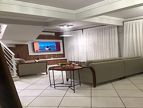 Casa 3 Quartos com 1 Suíte e 200m² - Praia de Fora - Casa em Praia de Fora, Palhoça - Foto 2