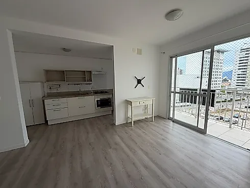 Apartamento com 3 quartos em Pagani, Palhoça
