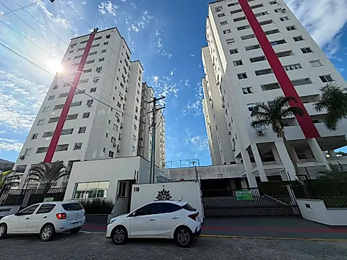 Apartamento com 2 quartos em Pedra Branca, Palhoça