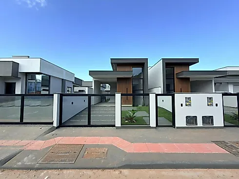 Casa Unifamiliar com 70m² e Churrasqueira - Aririú - Casa em Aririú, Palhoça - Foto 2