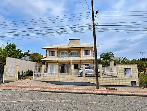 Casa com 5 quartos em Praia do Sonho, Palhoça